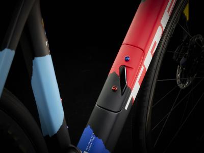 Trek Domane SLR 9 60 Trek Black Produktbild 15