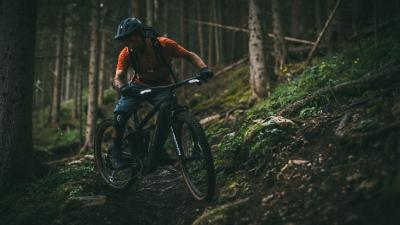 Trek Rail+ 8 EU S Powersurge Produktbild 5